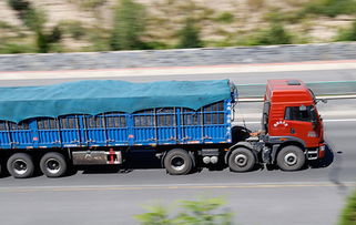 总重49吨轻量化环卫挂车革新 铝合金技术引领减重与效率升级